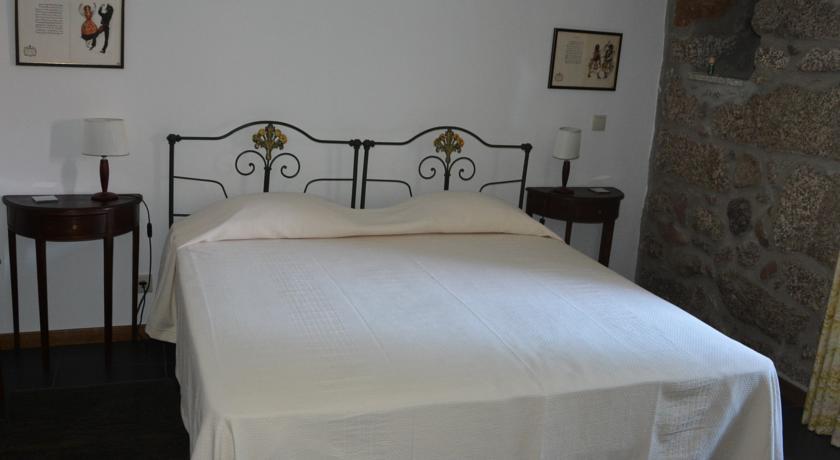 Casas Do Eido E Casa Da Viuva Otel Celorico De Basto Oda fotoğraf